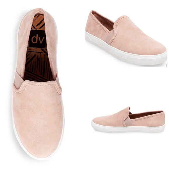 dv slip on sneakers